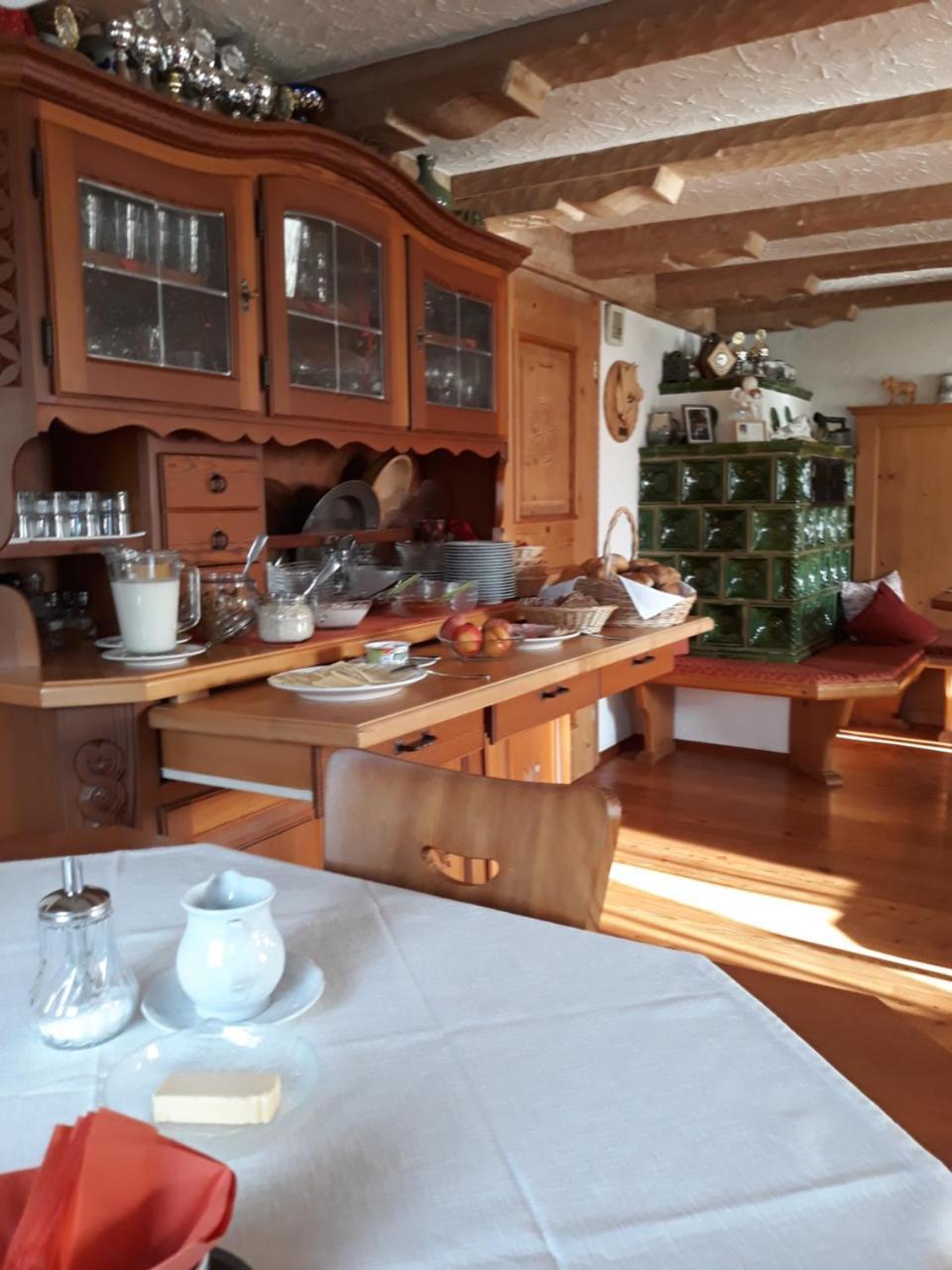 Bauernhof Kotz Bed and Breakfast Brunnen Buitenkant foto