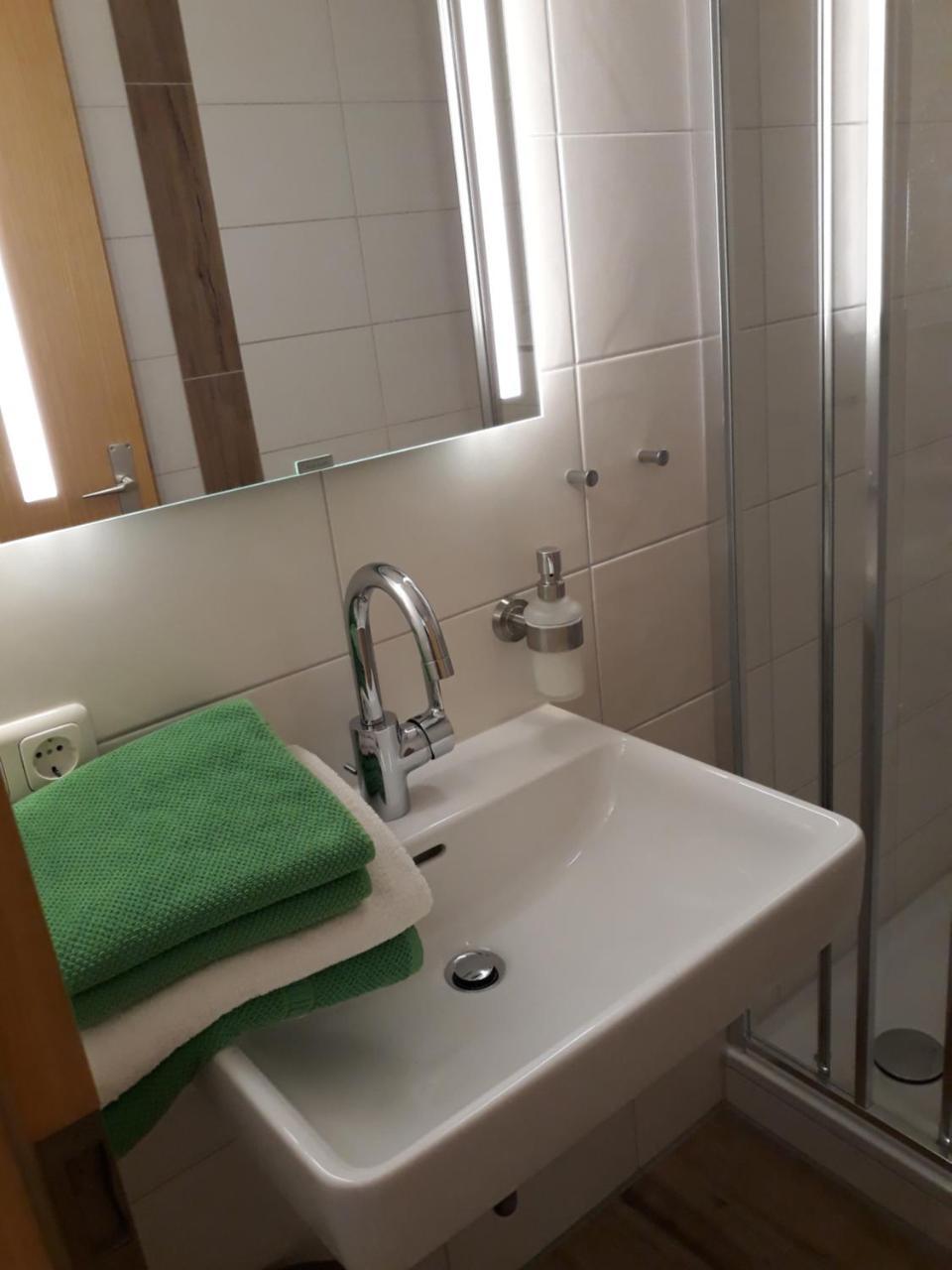 Bauernhof Kotz Bed and Breakfast Brunnen Buitenkant foto