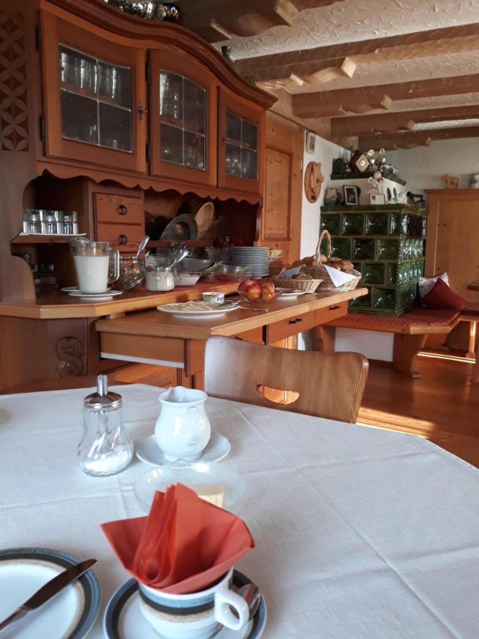 Bauernhof Kotz Bed and Breakfast Brunnen Buitenkant foto